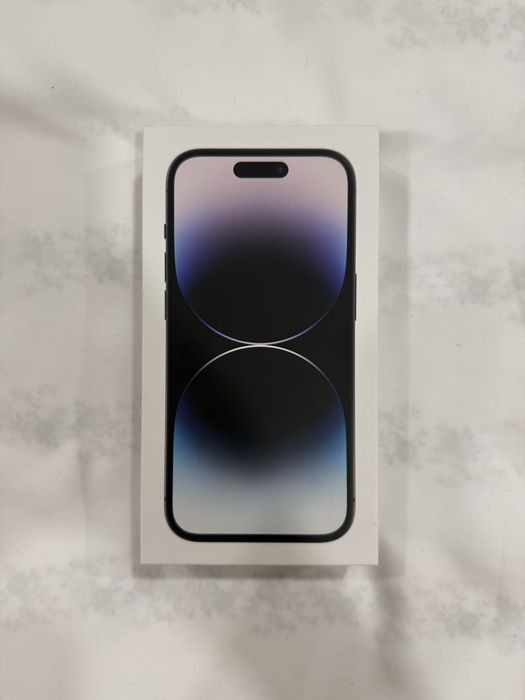 iPhone 14 Pro Space Black 256GB + Suport de birou cu incarcate Magsafe