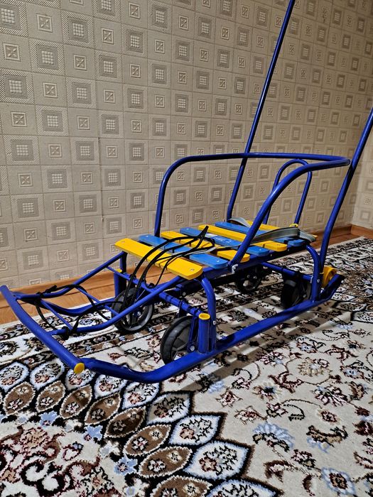 Продам детские санки