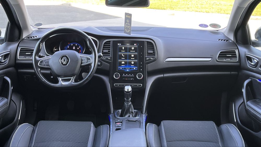 Renault Megane 4 /1.33 TCe  /2019 / KeylessGO / Euro6/ Bose