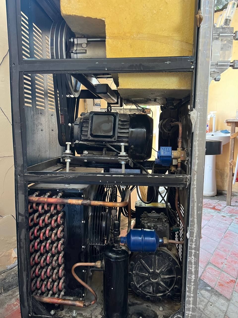 FRGOMATIC 250 Freziri 2024 yil 380 w