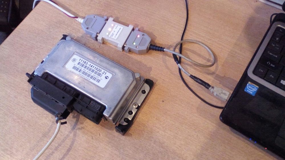 Прошивка и проверка на стенде ЭБУ