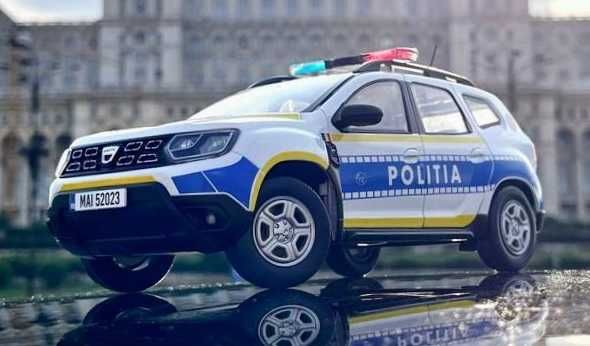 Macheta Dacia Duster Politia Romana 2021 1/18 Solido & Hyro Ed. Lim.