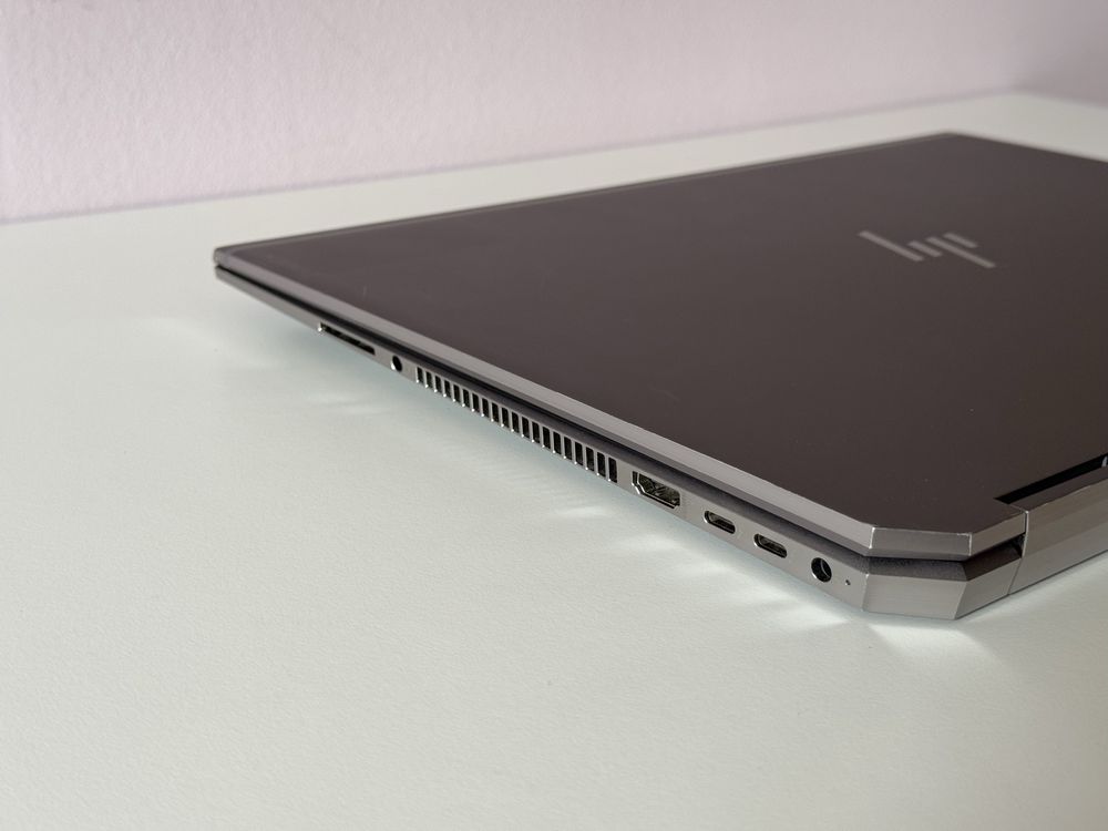 15.6’FHD IPS Touch 500nits/Hp Zbook Studio X360/i7-8850H/32GB/512GB