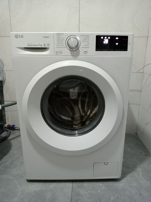 Стиральная машина в хорошем состоянии