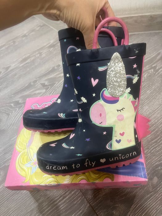 Резиновые сапоги для девочки