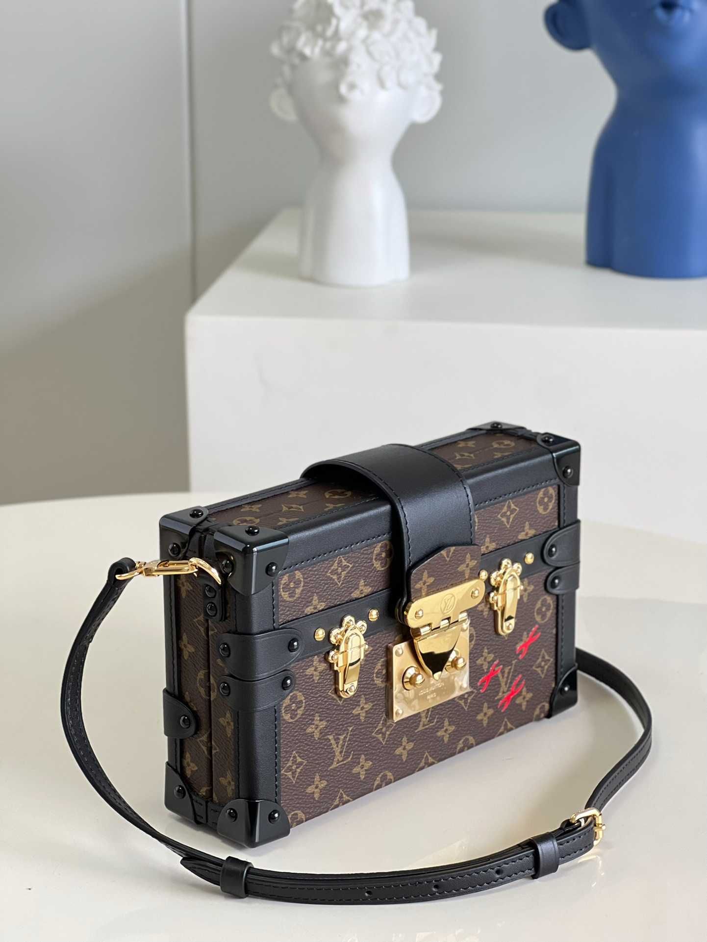 Geanta LV Louis Vuitton Petite Malle  20 x 12.5 x 6, Premium