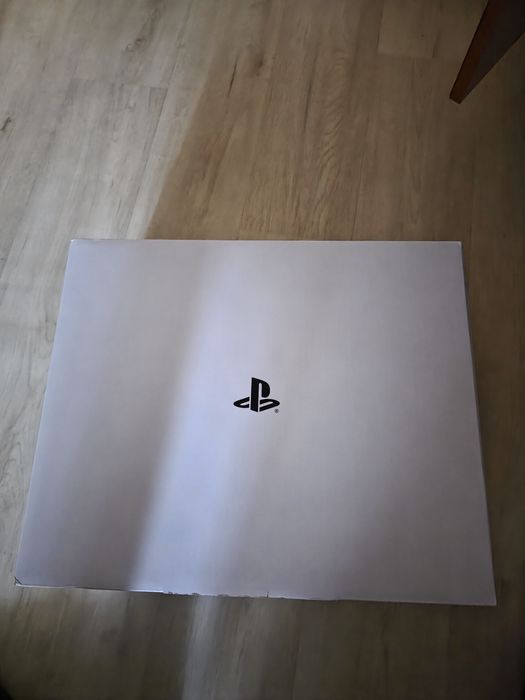 Play station 5 практический новый