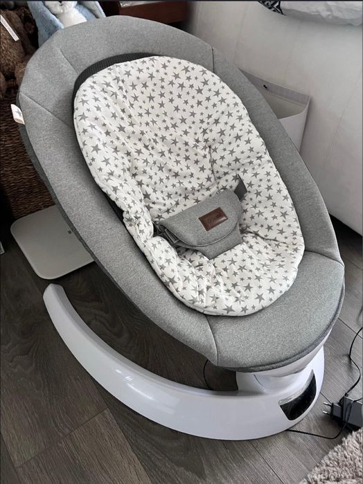 Електрическа люлка за бебе Jane moon 99% ново