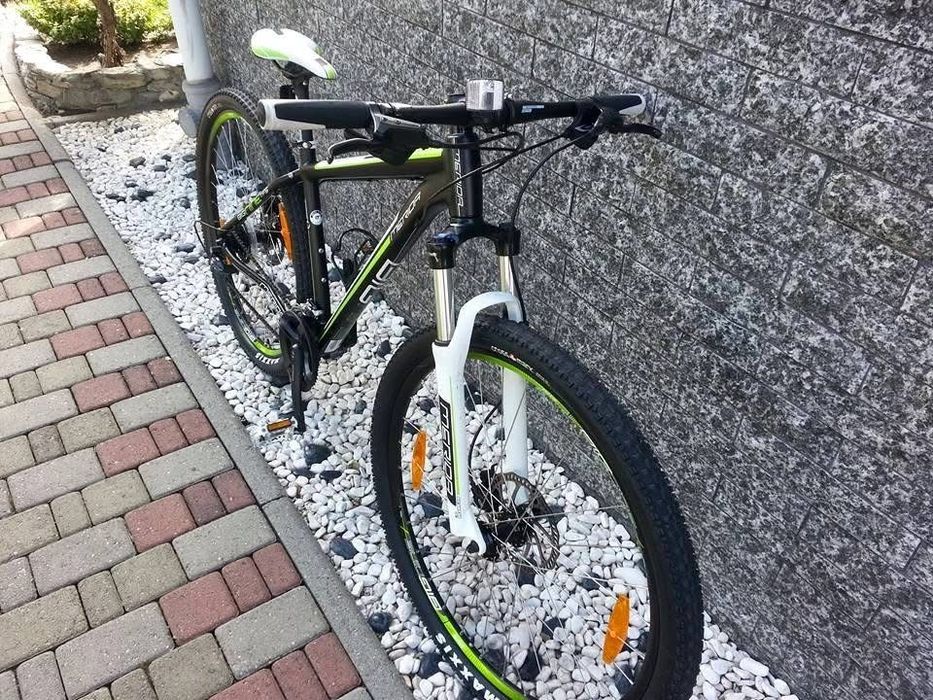 Merida BIG NINE , Roti de 29