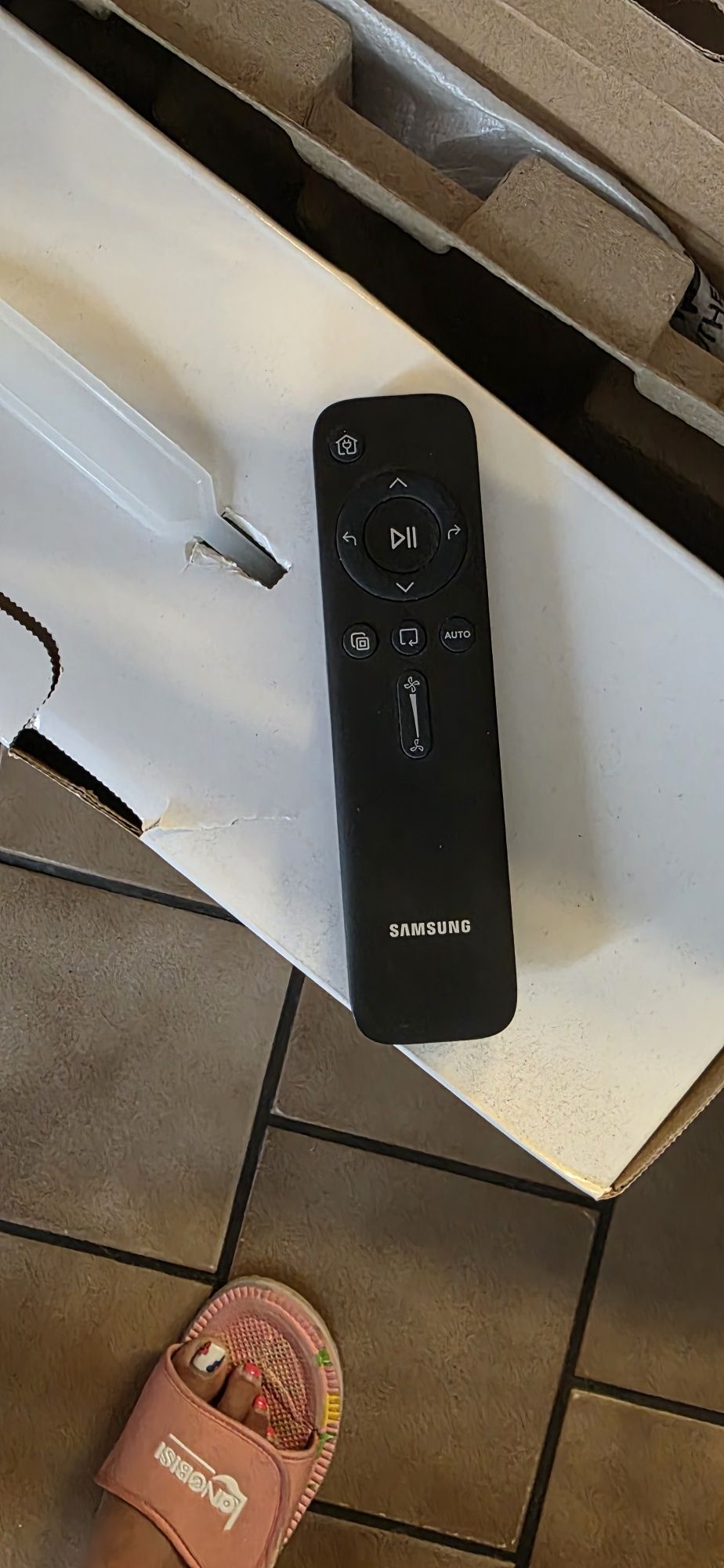 Робот SAMSUNG  почти нов
