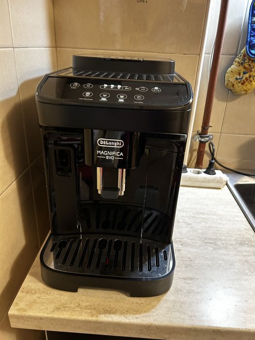 Espressor Delonghi Magnifica Evo
