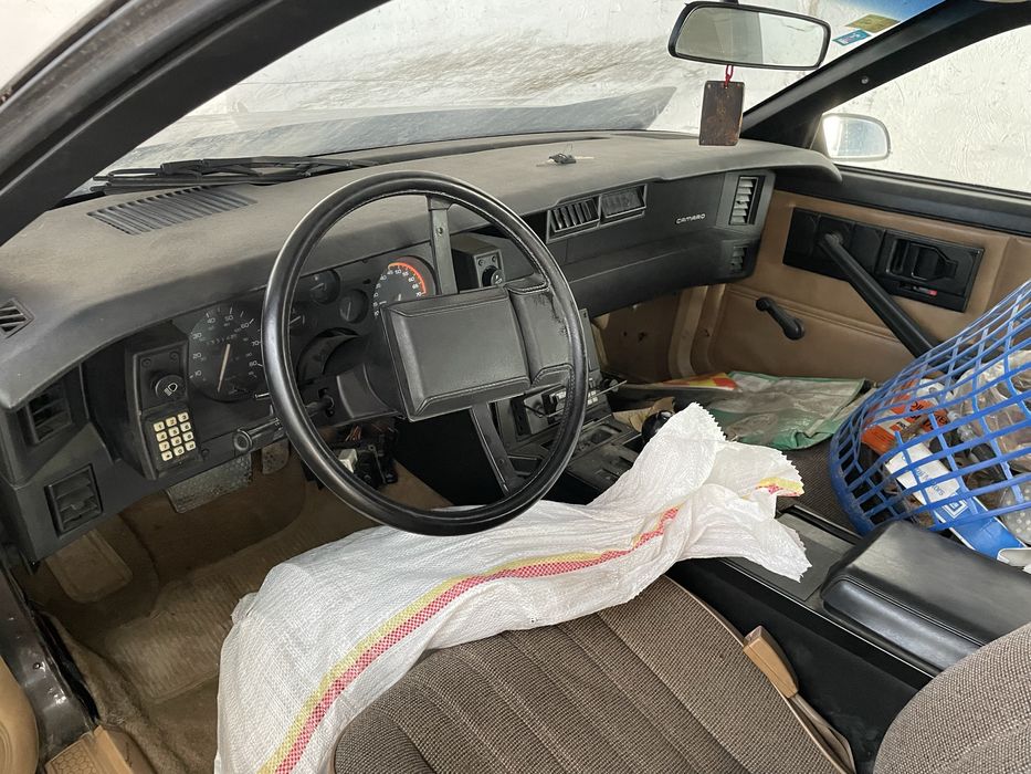 Chevrolet Camaro MFI Fab. 81’ motor 2.8i V6 automat