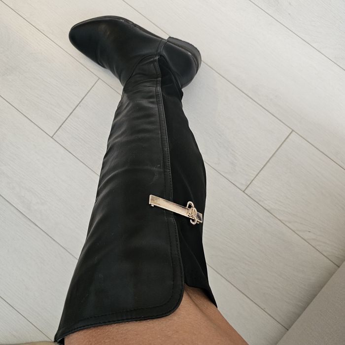 Дамски ботуши  до коляното