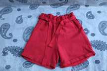 Pantaloni scurti eleganti