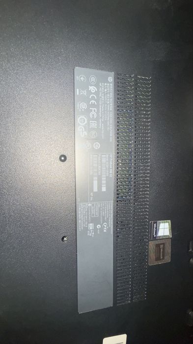 HP ProBook 650 G2 – почти нов, бизнес клас лаптоп