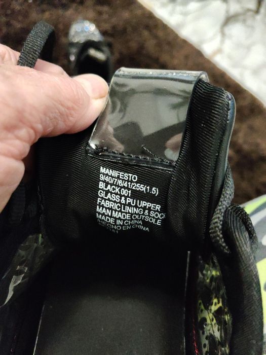 Дамски маратонки закупени от best sikrets 40 ном.