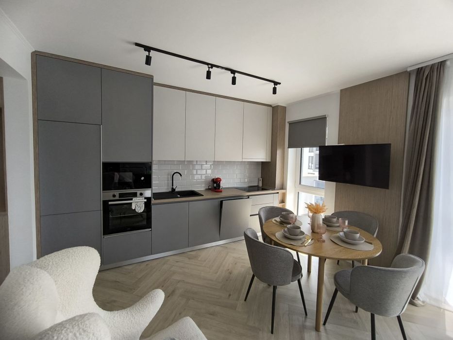 Mobilier personalizat din MDF & PAL – design modern, montaj inclus