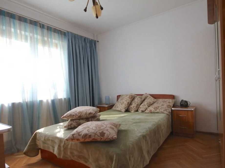 Дава се под наем Двустаен апартамент в Пловдив, Каменица 1 - 45 кв.м за 204 € - Снимка #1