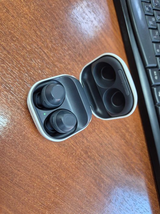 Наушники Samsung Galaxy Buds FE серый