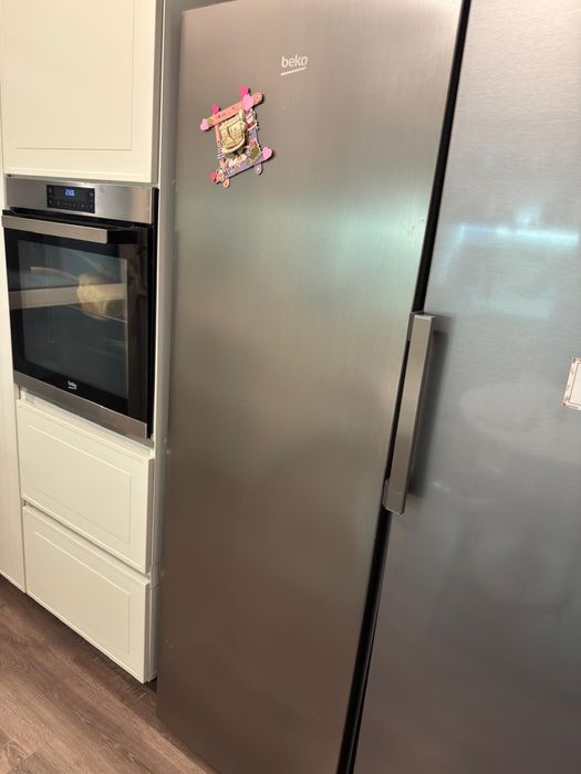 Congelator Beko No Frost 282 l stare perfectă de funcționare