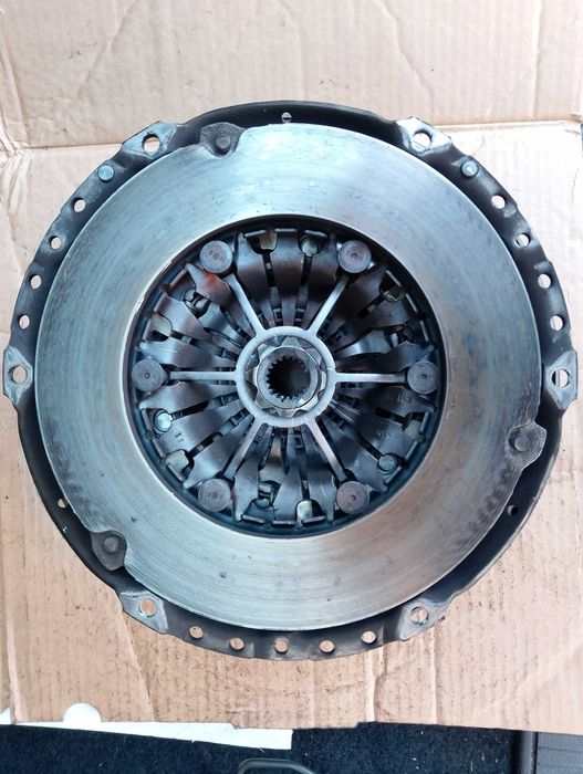 Комплект съединител с Маховик Астра J 2010-2015