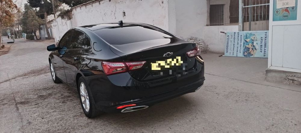 Malibu Xl 2023 yil Kraska toza hammasi yaxshi