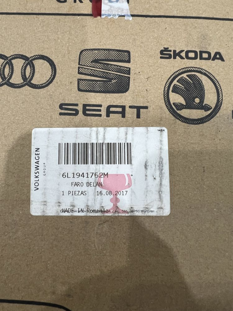 Seat Cordoba 2 Преден Фар десен Сеат Кордоба 2 ОЕМ Нов