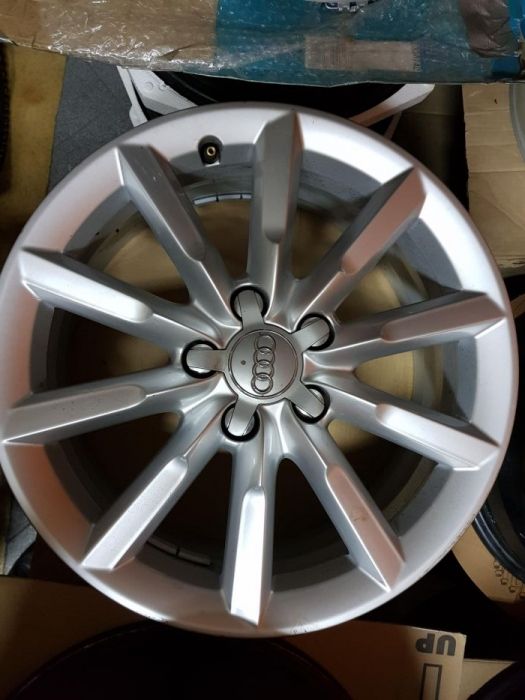 4бр. оригинални джанти Audi Q3 17'' 5x112