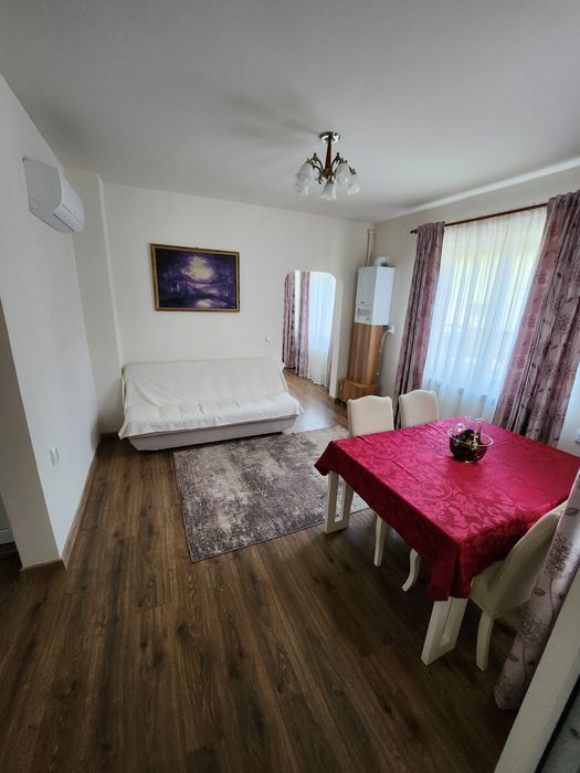 Închiriez casa in zona linistita
