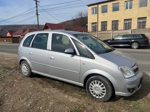 Dezmembrez Opel Meriva 2009 1.4 benzina,Z14XEP,cutie 5 trepte,argintie