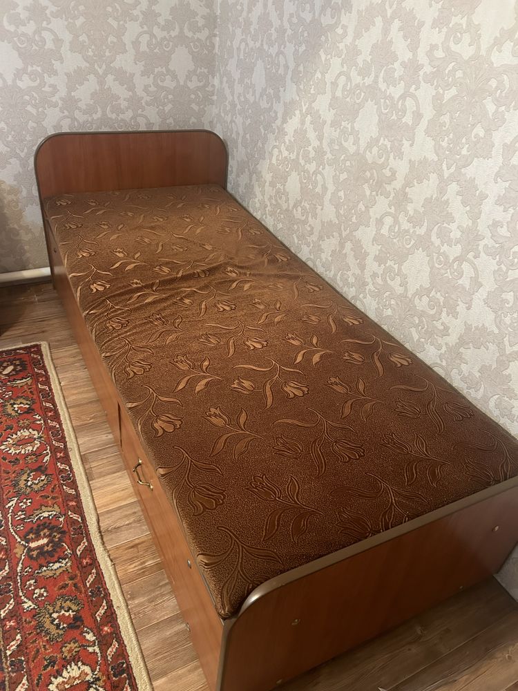 Продаю мебель в спальню ребенку!!!