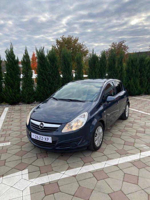 Opel Corsa 2009-AUTOMATA-Benzina 1.2