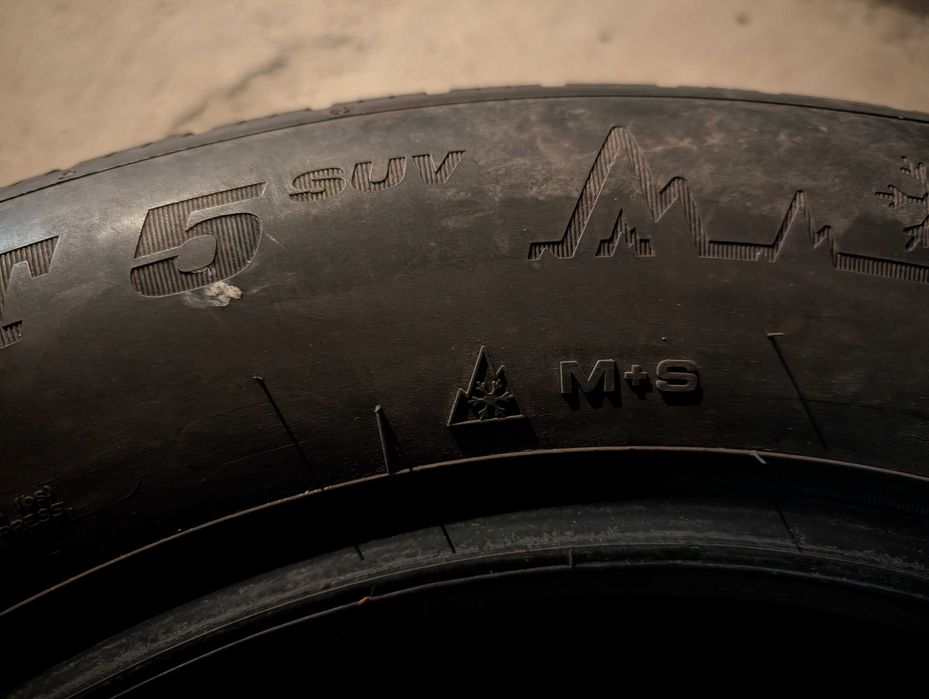 Зимни гуми джип SUV 225/65/R17 Subaru Outback Dunlop Winter Sport 5