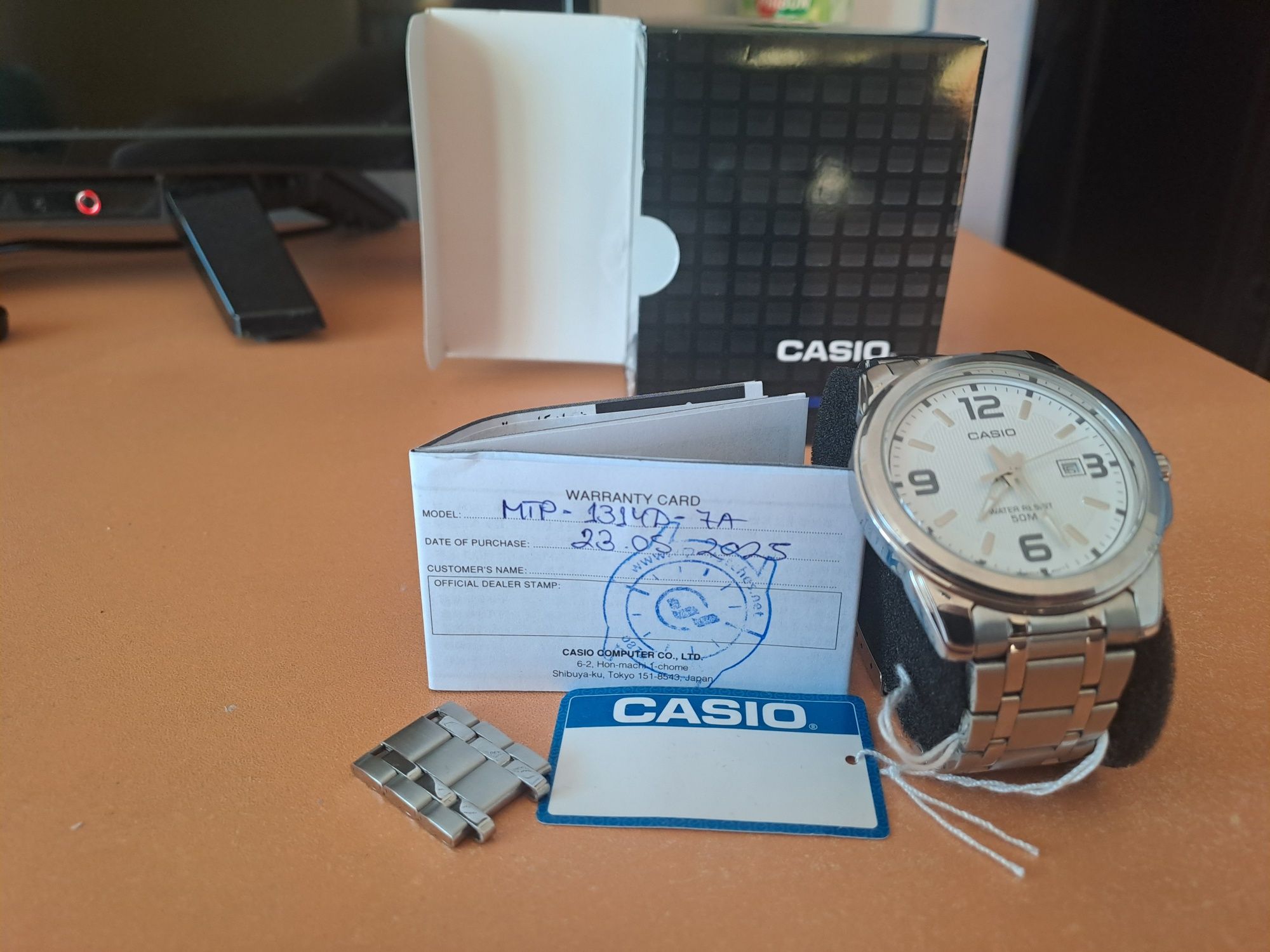 Часовник CASIO с гаранция