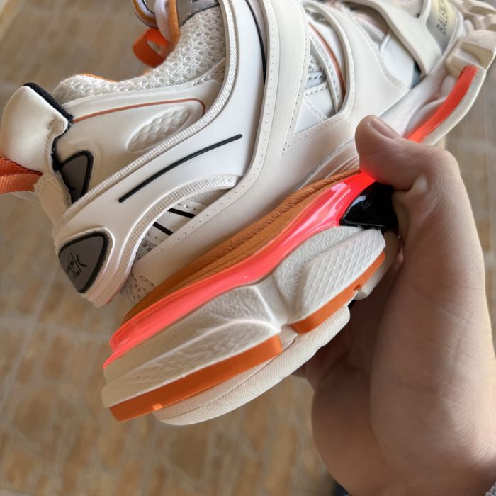 Balenciaga Track Orange Led