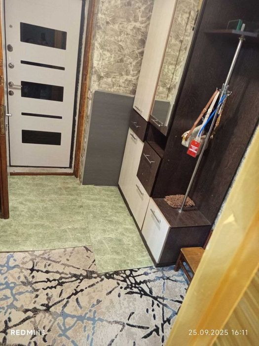 Чилонзор 23. 5 этажли домнинг  4  этажида 4 хонали хонадон сотаман.