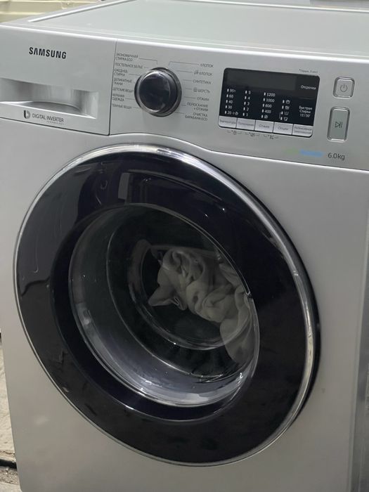Стиральная машина Samsung Eco Bubble / 6kg