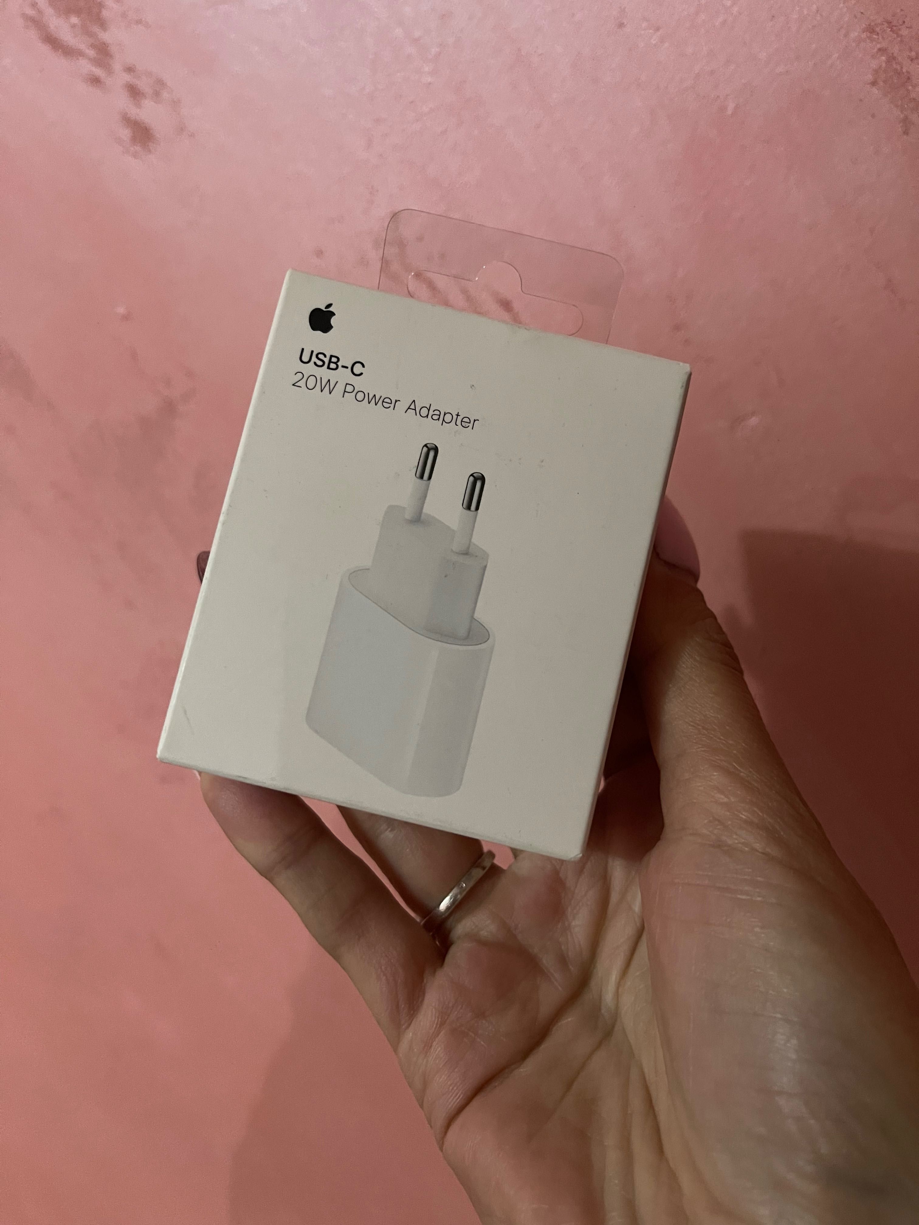 Apple 20W апаптор