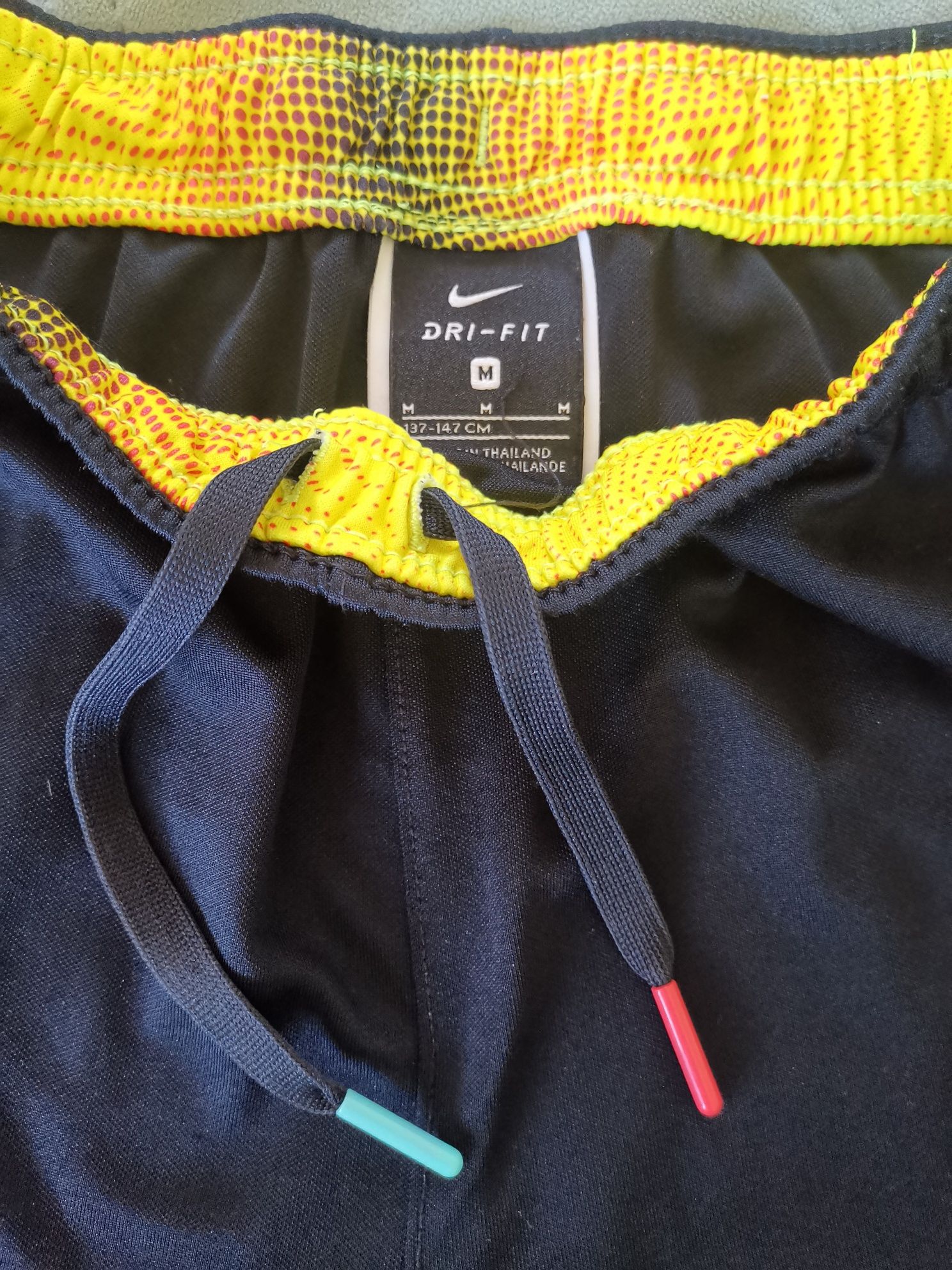 Къси панталонки nike, adidas
