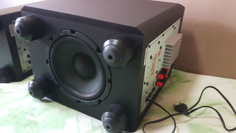 Subwoofer JBL 100 w