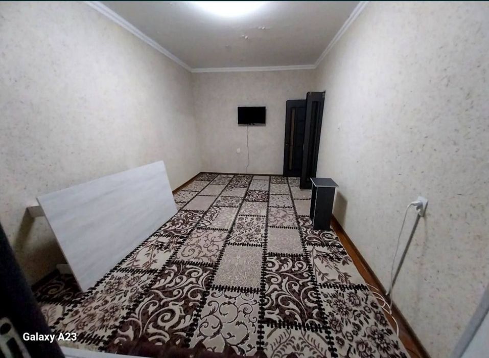 Humoyunda 1 xona uy ijaraga beriladi