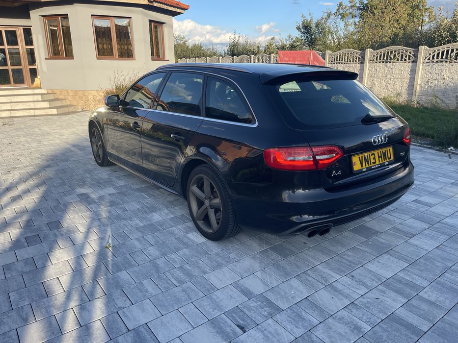 Audi A4 S Line 2.0 143 2013