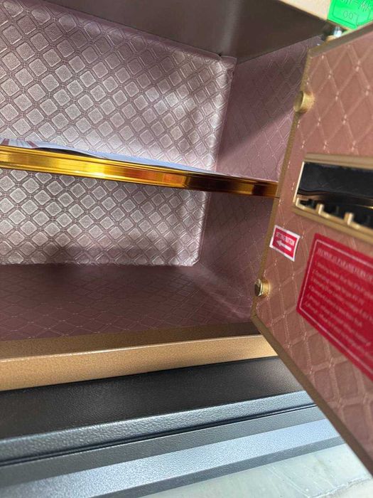 ofis \ сейф с отпечатком пальца\barmoq izilik seyf \ zavodlar uchun