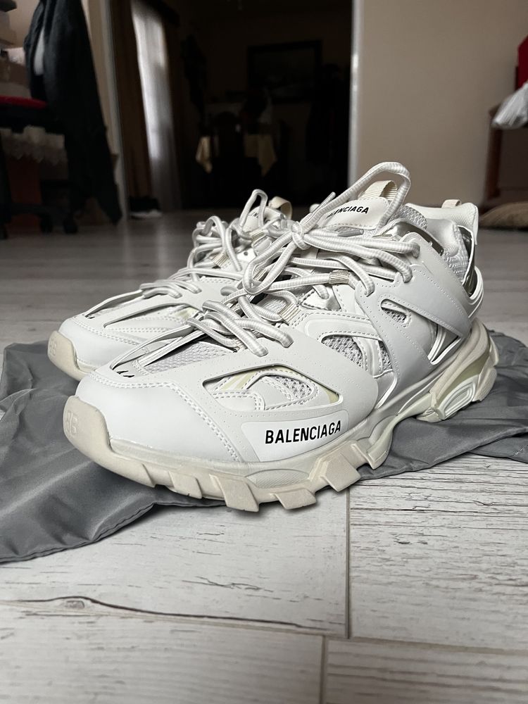 Balenciaga Track Albi