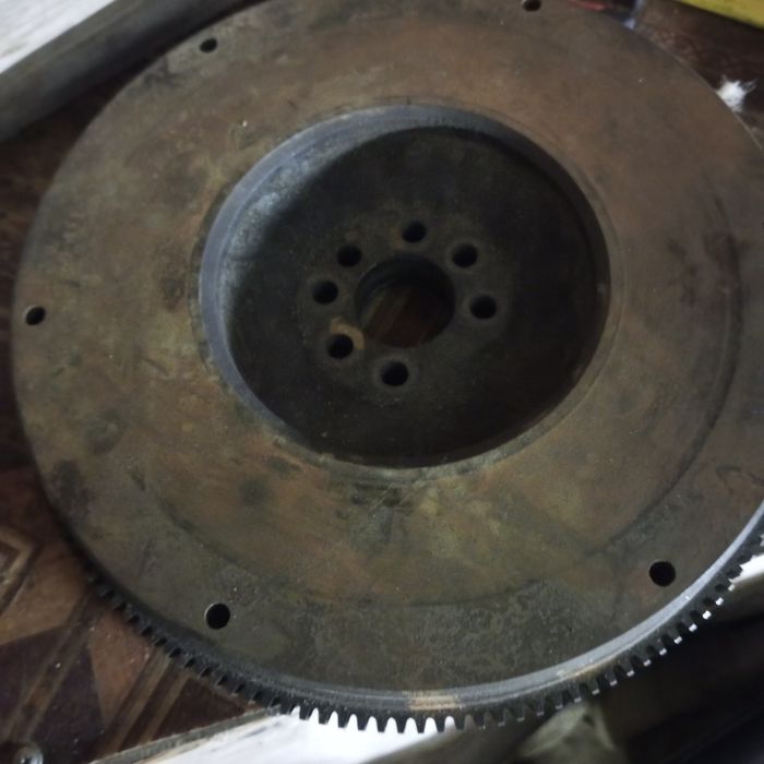 Продам маховик от газели 406