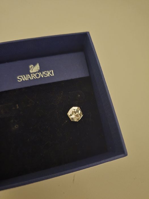 Swarovski обеца - 1 брой