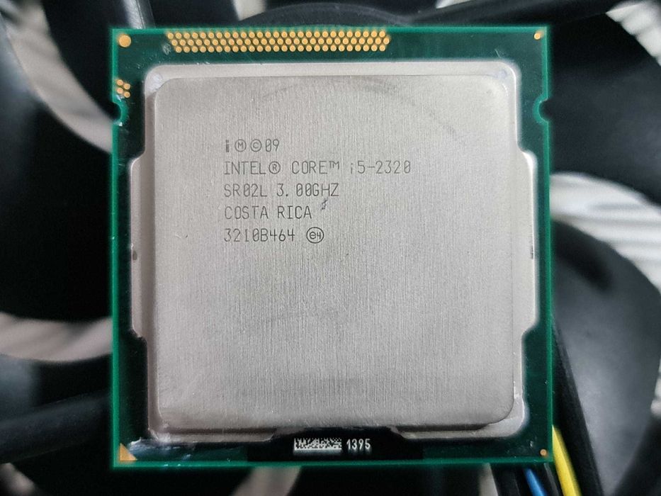 Procesor Intel Core i5 2320, 3Ghz, 6MB, socket 1155, Box - poze reale