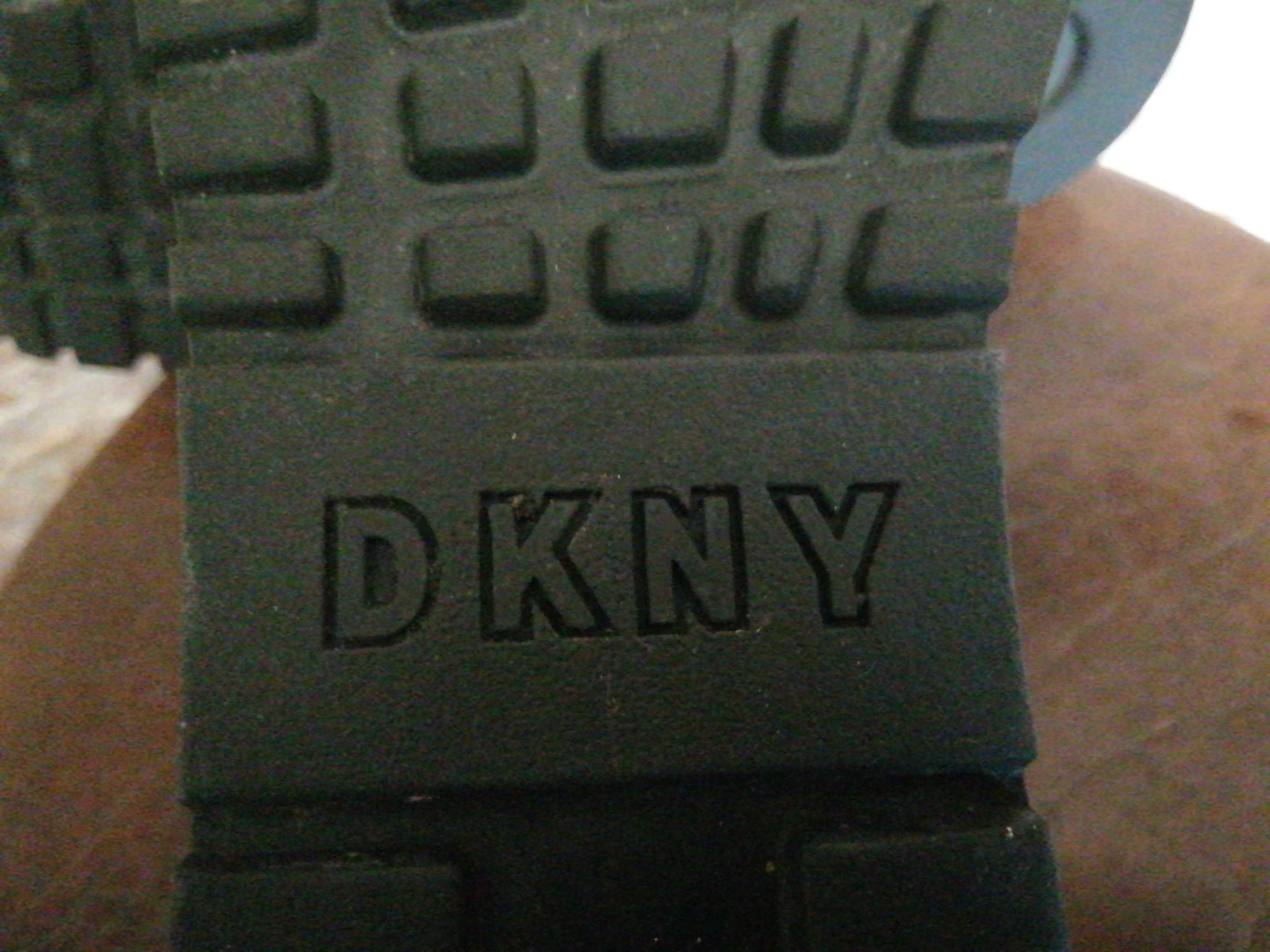 Сникърси DKNY 37 номер