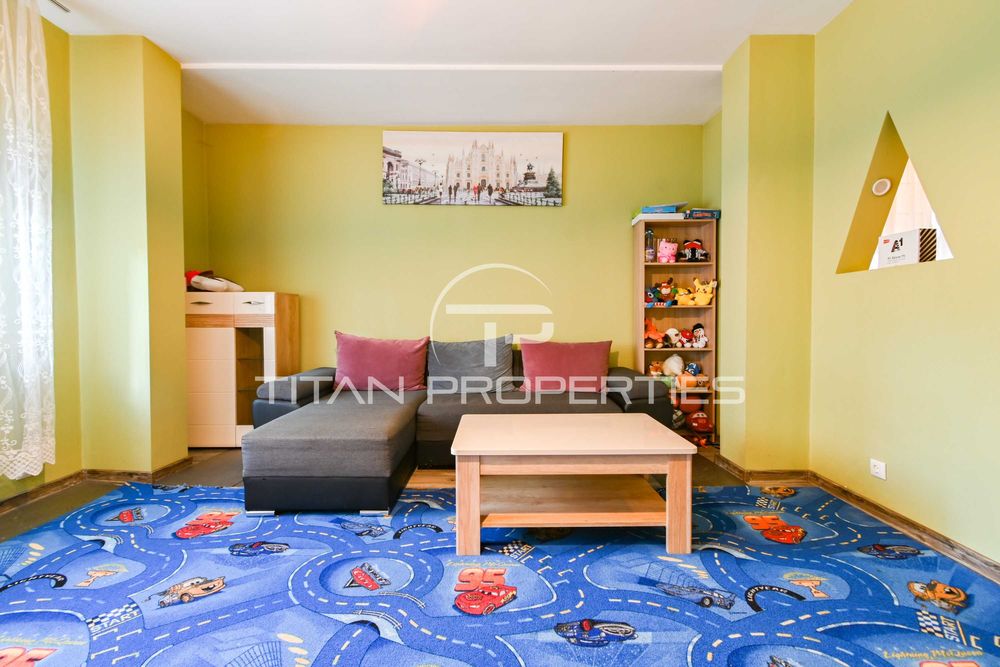 Продава се Тристаен апартамент в София, Разсадника - 89 кв.м за 2416 €/кв.м - Снимка #4