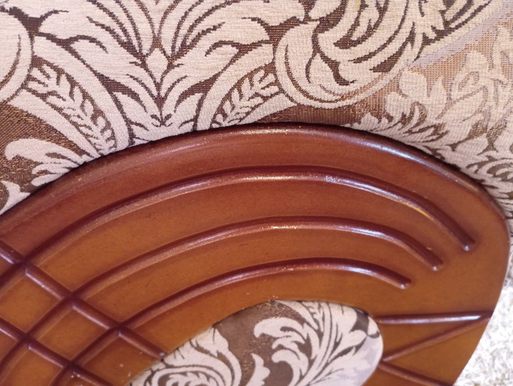 Срочно продам угловой диван